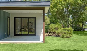 3112 N ROSSER St, Alexandria, VA 22311