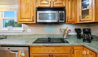 13545 Lyons Ave, Bayou La Batre, AL 36509