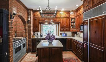 4465 CHOCCOLOCCO Rd, Anniston, AL 36207