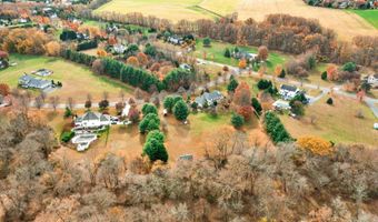 20 Yeger Dr, Allentown, NJ 08501