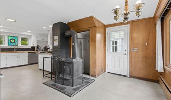345 W Auburn Rd, Auburn, ME 04210