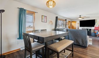 712 Adair St, Adair, IA 50002