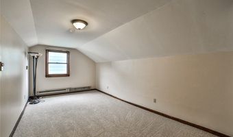 212 Robin Rd, Amherst, NY 14228