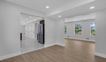 39 Old Main Shore Rd, Barnegat, NJ 08005