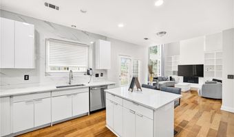 12595 Huntington Trce, Alpharetta, GA 30005