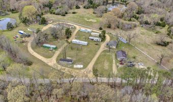 400 Red Hill Cir, Batesville, MS 38606