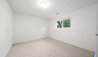 1000 E Maywood St, Brandon, SD 57005