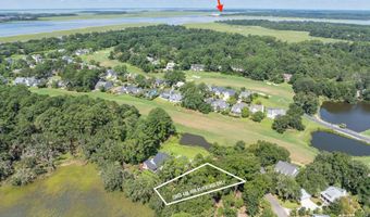 19 Sheridan Rd, Beaufort, SC 29907