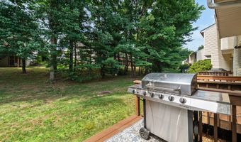 410 Emmett St 93, Bristol, CT 06010