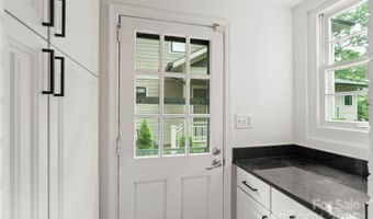 2608 Laburnum Ave, Charlotte, NC 28205