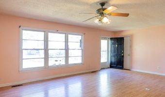 307 W College St, Athens, TN 37303