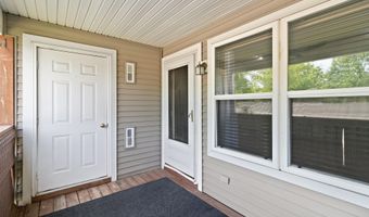 1407 Millbrook Trl, Ann Arbor, MI 48108
