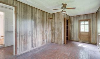 4113 PINERIDGE Dr, Annandale, VA 22003