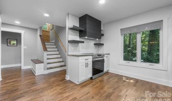 549 Clubhouse Dr, Banner Elk, NC 28604