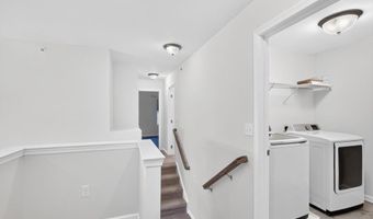 1497 CASPIAN St, Allentown, PA 18104