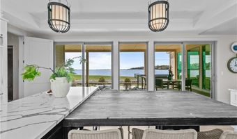 82 Ellery Rd, Newport, RI 02840