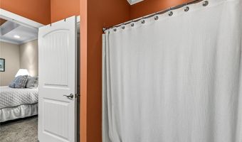 53 Hillsborough Dr, Anderson, SC 29621