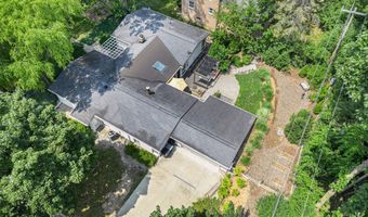 1402 Bardstown Trl, Ann Arbor, MI 48105