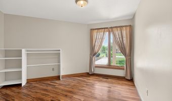 1908 Bent Tree Ct, Auburn, IN 46706