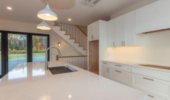 30 Farr Rd, Chesterfield, NH 03466