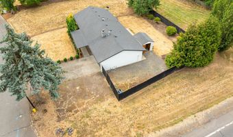 11300 FINNEGANS Way, Oregon City, OR 97045