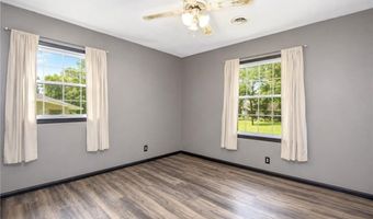 1789 HOLMAN St, Alexander City, AL 35010
