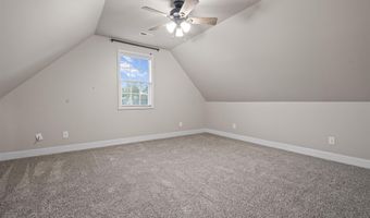 833 LILLIAN Ln, Anniston, AL 36207