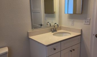 1014 E 3rd Street Pl, Atlantic, IA 50022
