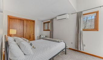 62 Isaax Fox Dr, Campton, NH 03223