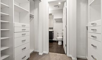 642 W Moreland Ave, Addison, IL 60101