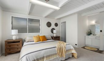 2235 Akeukeu St, Pearl City, HI 96782