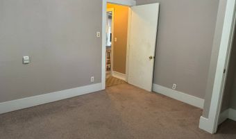 305 NW 3rd St, Antlers, OK 74523