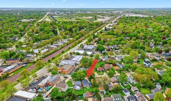 639 N Kaspar Ave, Arlington Heights, IL 60004