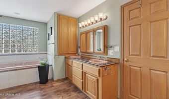 6616 Comanche St, Bonners Ferry, ID 83805