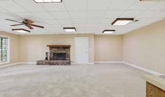 140 Tall Oaks Dr, Alto, GA 30510