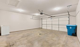 513 Williamson Cir, Angola, IN 46703