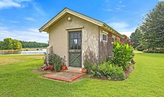499 Breakwater Dr, Benton, MS 39039