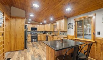3250 N Shamrock Ln, Birdseye, IN 47513