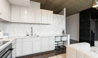 3324 Peachtree Rd NE 815, Atlanta, GA 30326