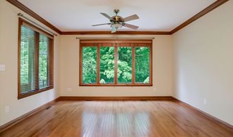 4380 Nottinghill Dr, Avon, IN 46123