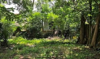 2118 Harden St, Savannah, GA 31415