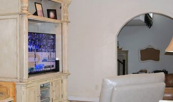 404 408 W 3rd St, Capitan, NM 88316