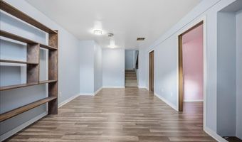 203 W Wagon Wheel Pr NW, Benton City, WA 99320