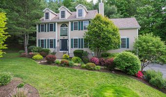 40 Nathan Hale Ct, Cheshire, CT 06410