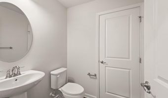 43400 APPLE ORCHARD Sq, Ashburn, VA 20148