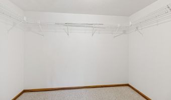 2917 Bayberry Rd, Ames, IA 50014