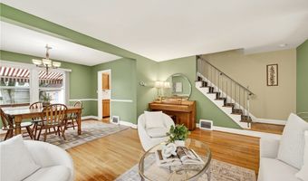 118 Allenhurst Rd, Amherst, NY 14226