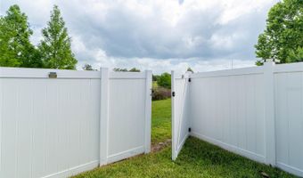 849 PANICAL Dr, Apopka, FL 32703