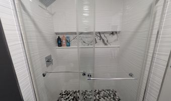 312 N Massachusetts Ave, Atlantic City, NJ 08401