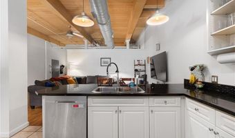 1117 Douglas Ave 103, North Providence, RI 02904